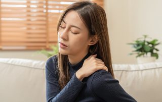 neck pain relief in Sioux Falls, neck pain relief infographic